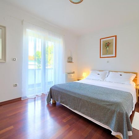 Bed&Breakfast Lucija Bed and Breakfast Punat Exteriör bild
