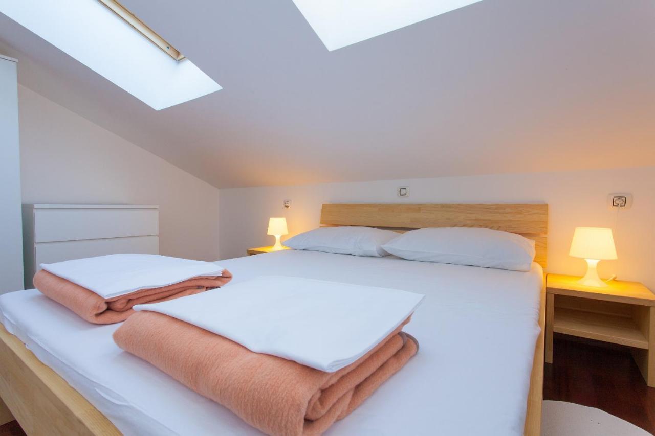 Bed&Breakfast Lucija Bed and Breakfast Punat Exteriör bild