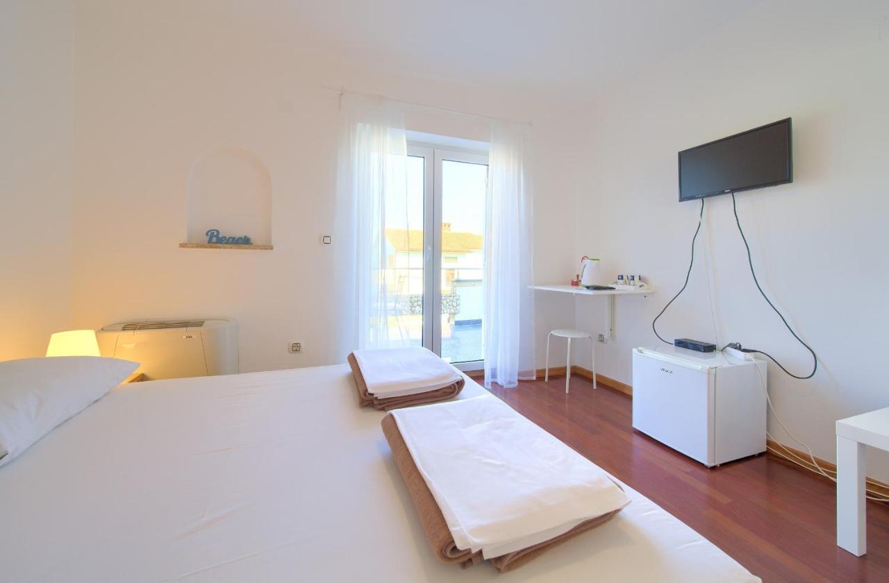 Bed&Breakfast Lucija Bed and Breakfast Punat Exteriör bild